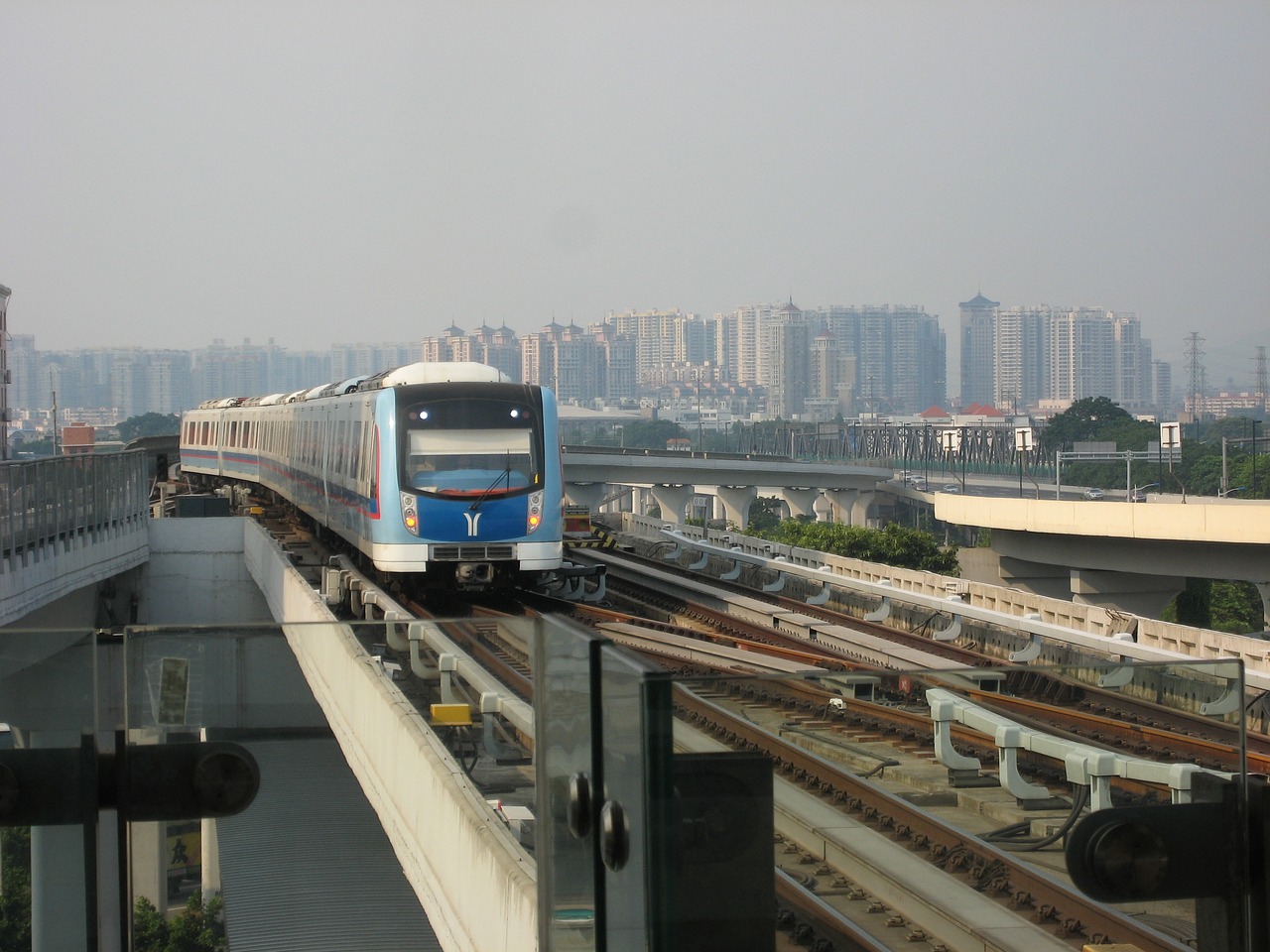 地铁站兼职，体验与实践之旅